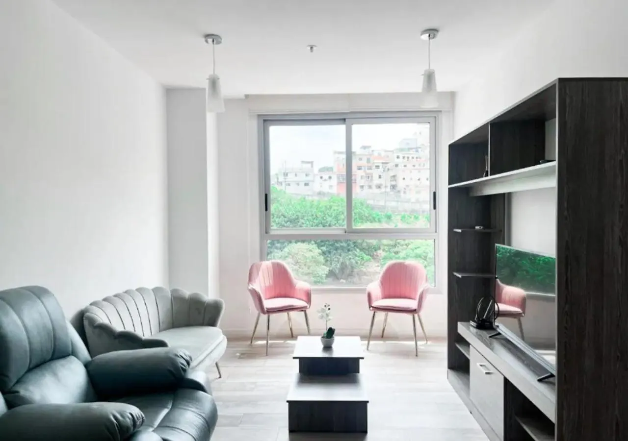 Apartamento Airbnb Guayaquil, Puerto Santa Ana, Parking Gratis Ecuador