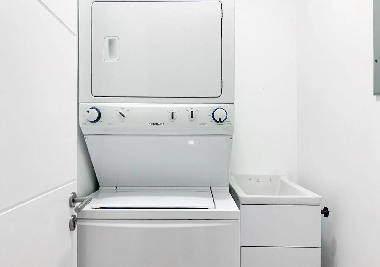 Apartamento Airbnb Guayaquil, Puerto Santa Ana, Parking Gratis Ecuador