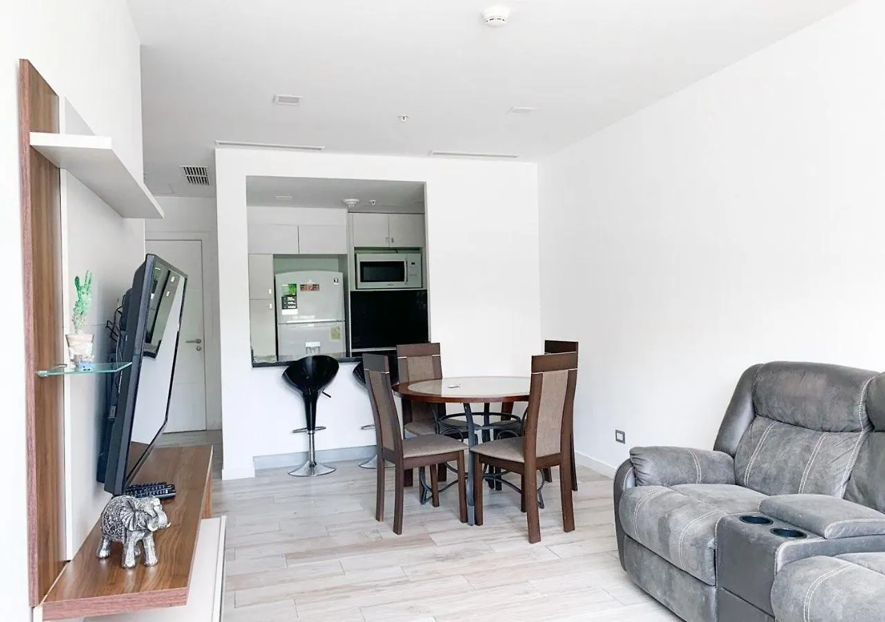 Apartamento Airbnb Guayaquil, Puerto Santa Ana, Parking Gratis 0*, Guayaquil