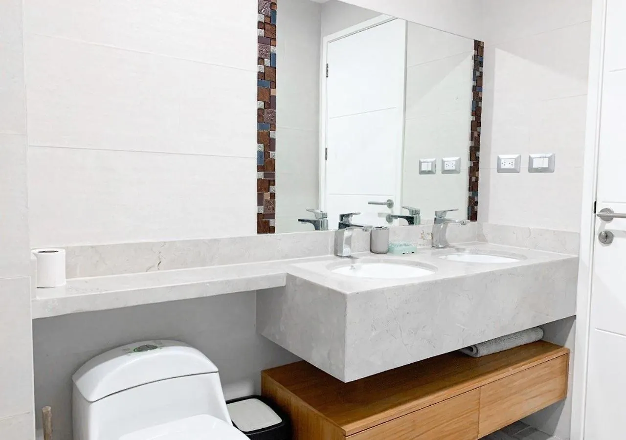 Apartamento Airbnb Guayaquil, Puerto Santa Ana, Parking Gratis 0*, Guayaquil