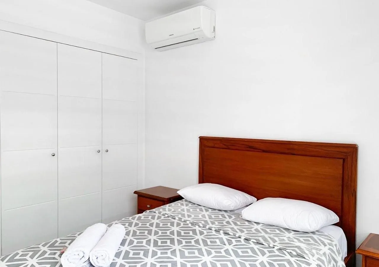 Apartamento Airbnb Guayaquil, Puerto Santa Ana, Parking Gratis Ecuador