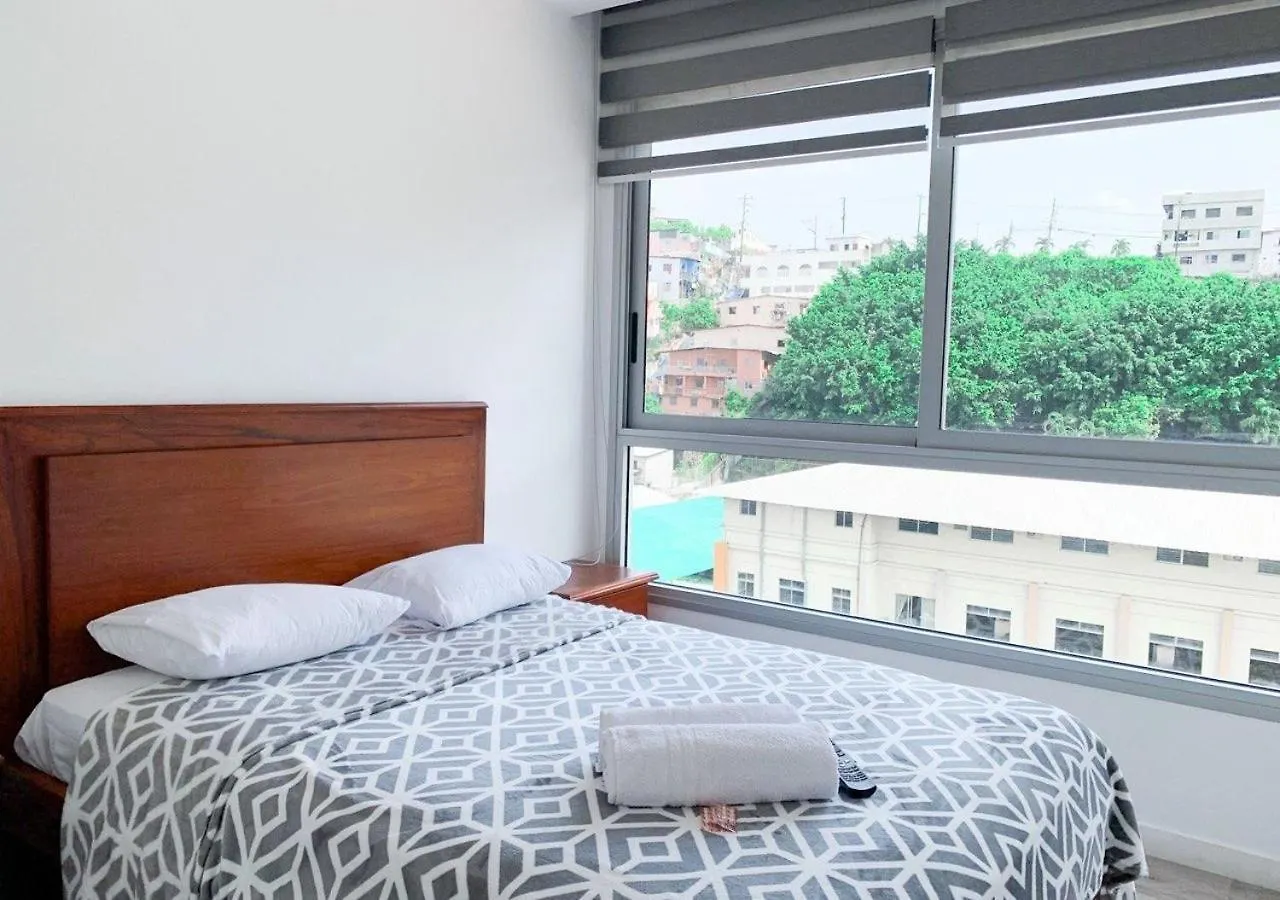 Apartamento Airbnb Guayaquil, Puerto Santa Ana, Parking Gratis 0*, Guayaquil