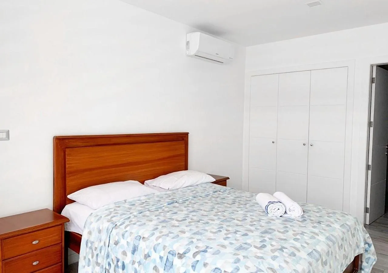 Apartamento Airbnb Guayaquil, Puerto Santa Ana, Parking Gratis Ecuador